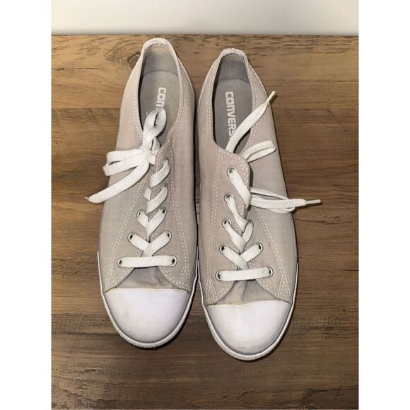 Women's Converse All Star Low Top Sneaker Light Grey Textured, Size 10 - Picture 2 of 6